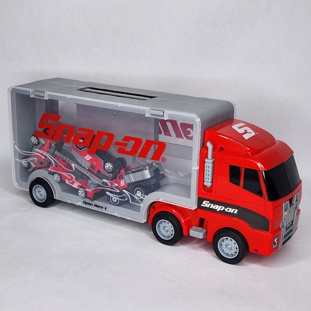 Snap-On Tools Kids Fire Truck Carrier